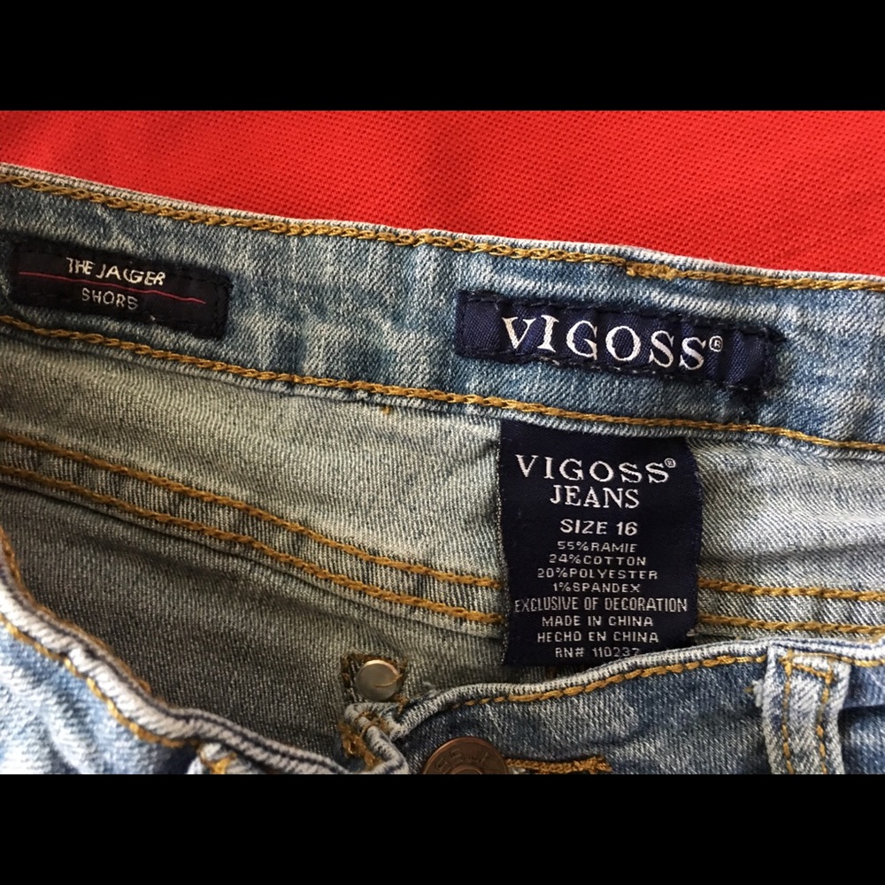 VIGOSS Denim Shorts - Picture 3 of 3